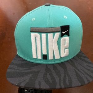 Vintage Retro Nike cap